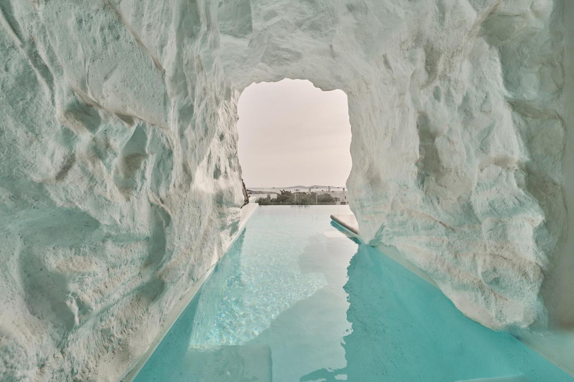 Olvos Luxury Mykonos Hotel 5*